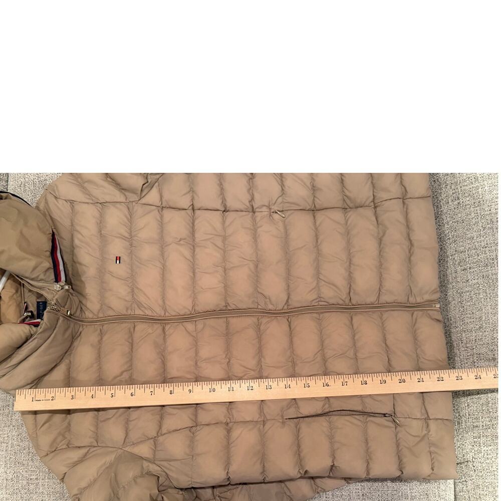 Tommy Hilfiger Lightweight Hooded Puffer Jacket Beige Tan Hood Striped Trim S - Picture 9 of 14